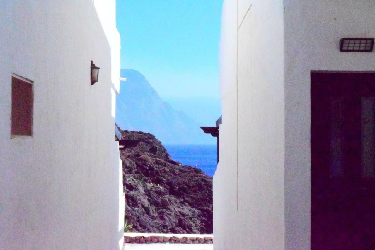 North Cliff Apartment *The Ocean Beneath Your Feet* Gáldar Buitenkant foto